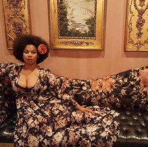 Stunning Floral Maxi Dress